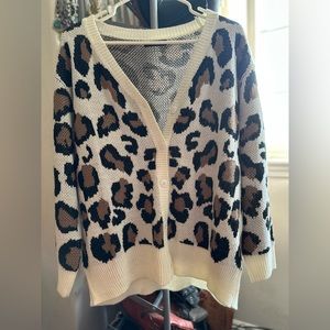 SHEIN Cheetah print cardigan 🐆